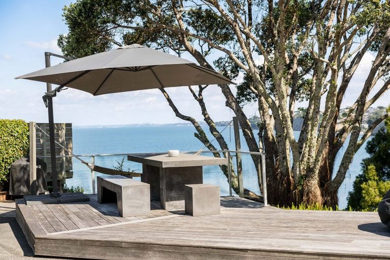 Photo of property in 5a Clifton Road, Browns Bay, Auckland, 0630