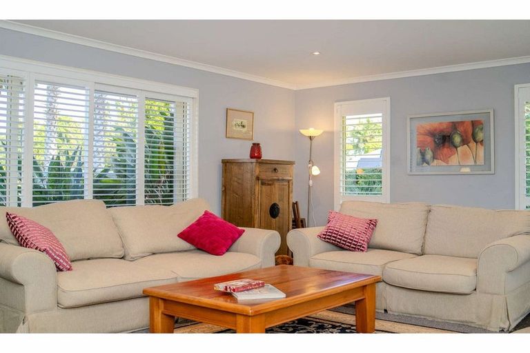 Photo of property in 28 Edkins Road, Kerikeri, 0230