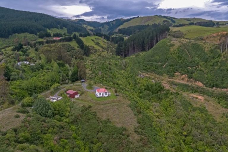 Photo of property in 96 Harrison Hill Road, Aokautere, Palmerston North, 4471