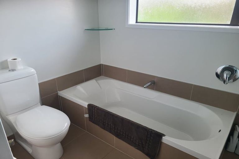 Photo of property in 30 Thorn Road, Tuakau, 2121