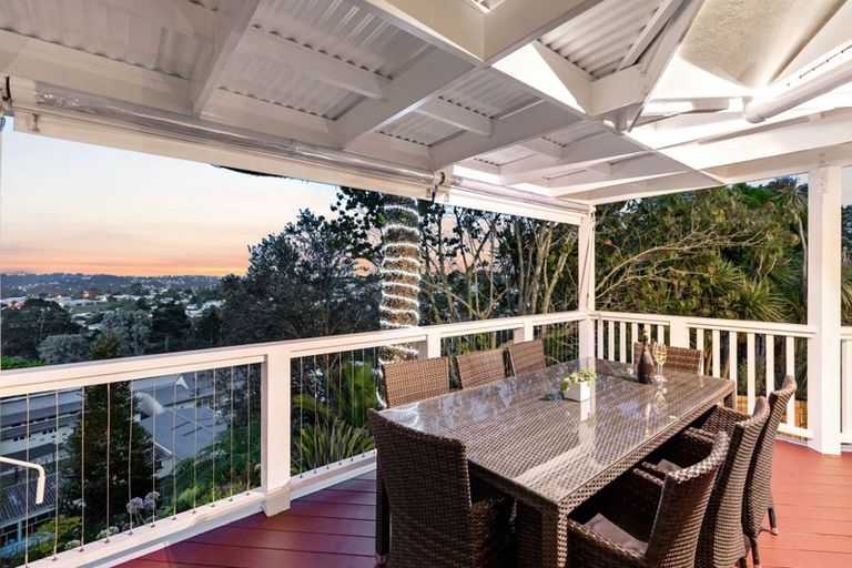 Photo of property in 83 Rangatira Road, Beach Haven, Auckland, 0626