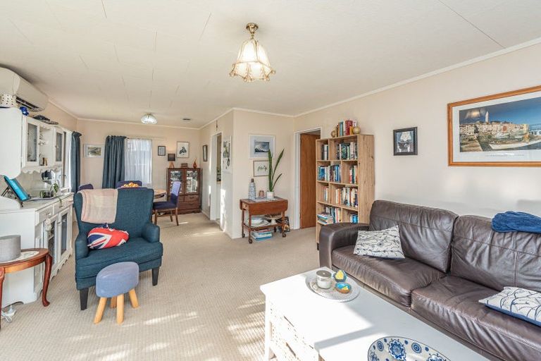 Photo of property in 25 Aiken Road, Saint Johns Hill, Whanganui, 4501