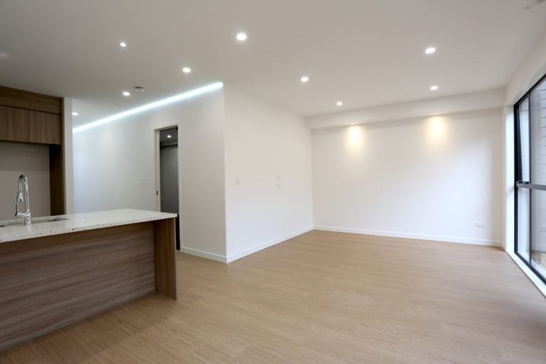 Photo of property in 13b King Richard Place, Browns Bay, Auckland, 0630