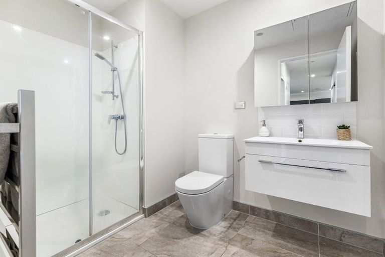 Photo of property in 7/2g Onekiritea Road, Hobsonville, Auckland, 0616