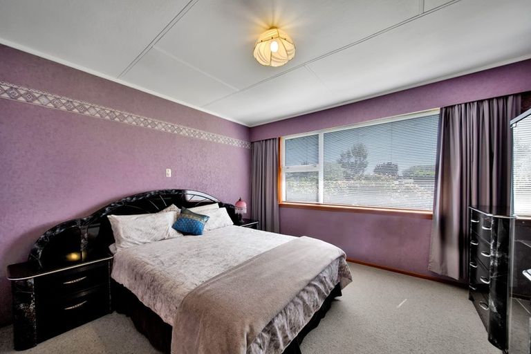 Photo of property in 17 Grey Street, Normanby, Hawera, 4614