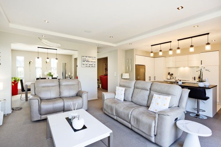 Photo of property in 11 Northside Drive, Waikiwi, Invercargill, 9810