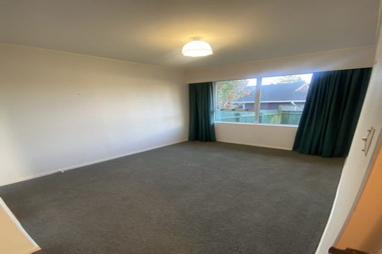 Photo of property in 1a Burdendale Grove, Churton Park, Wellington, 6037
