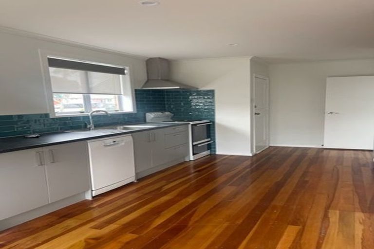 Photo of property in 5 Harris Street, Pukekohe, 2120