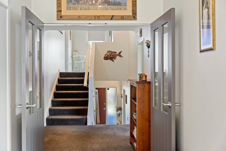 Photo of property in 4 Meadow Court, Paraparaumu, 5032