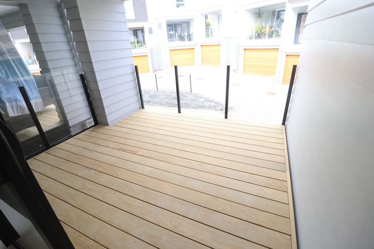 Photo of property in 76 Makamaka Lane, Albany Heights, Auckland, 0632