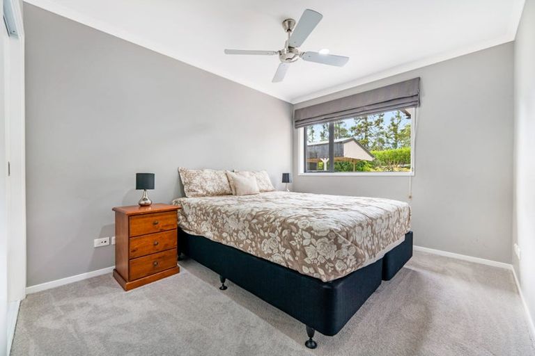 Photo of property in 165b Oraha Road, Kumeu, 0892