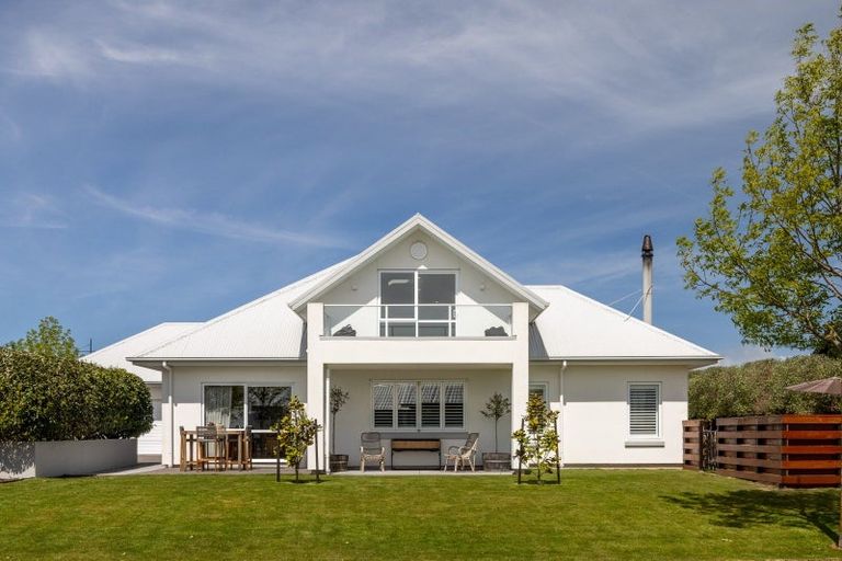 Photo of property in 3 Te Wairewa Street, Pegasus, 7612