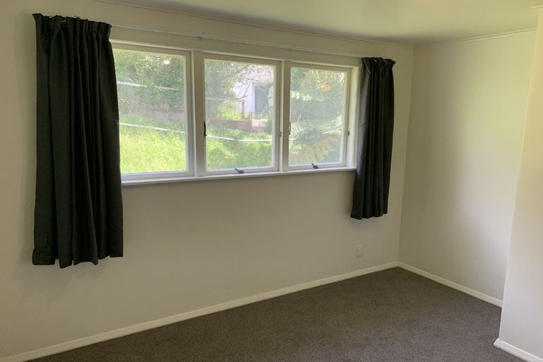 Photo of property in 148-152 Champion Street, Cannons Creek, Porirua, 5024