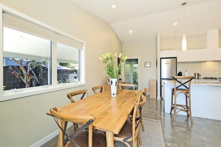 Photo of property in 24a Margaret Avenue, Havelock North, 4130