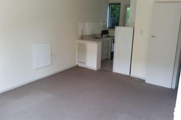 Photo of property in 2/50 Clare Road, St Albans, Christchurch, 8014