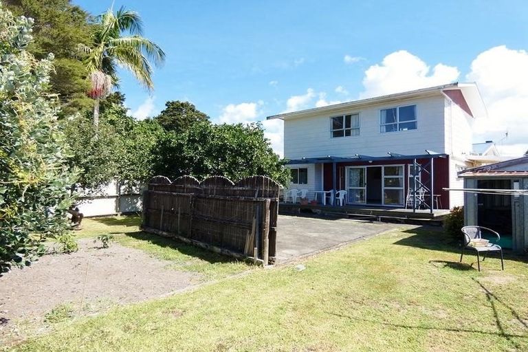 Photo of property in 15 Saint Marys Road, Waipu, 0510