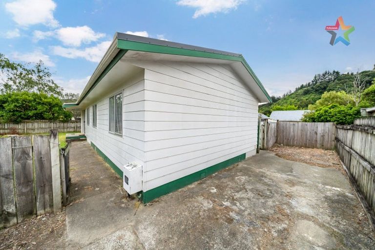 Photo of property in 3 Moonstone Grove, Birchville, Upper Hutt, 5018