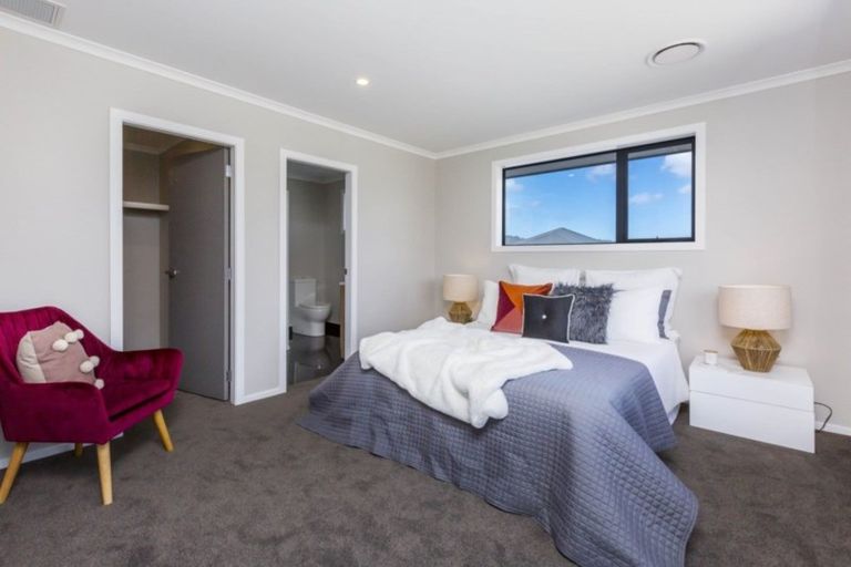 Photo of property in 31 Gilruth Road, Wallaceville, Upper Hutt, 5018