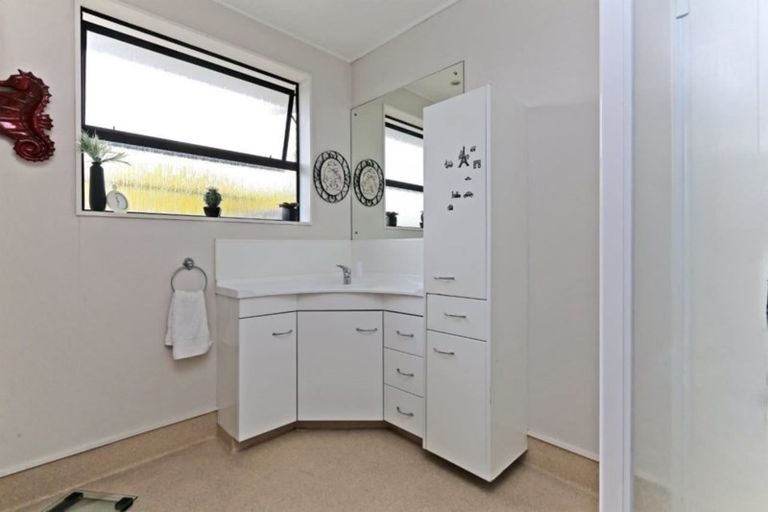 Photo of property in 2/409 Southland Road, Hastings, 4122