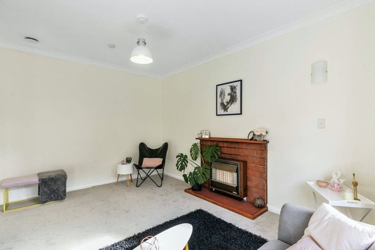 Photo of property in 17 Atua Street, Johnsonville, Wellington, 6037