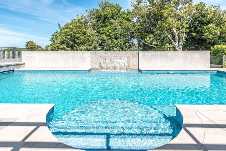 Photo of property in 2 Eaton Crescent, Otamatea, Whanganui, 4500