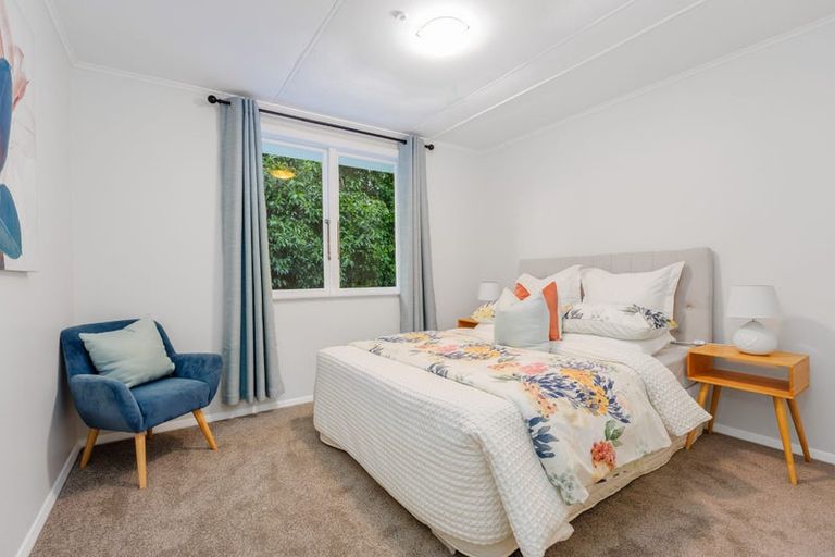 Photo of property in 27a Langton Road, Stanmore Bay, Whangaparaoa, 0932