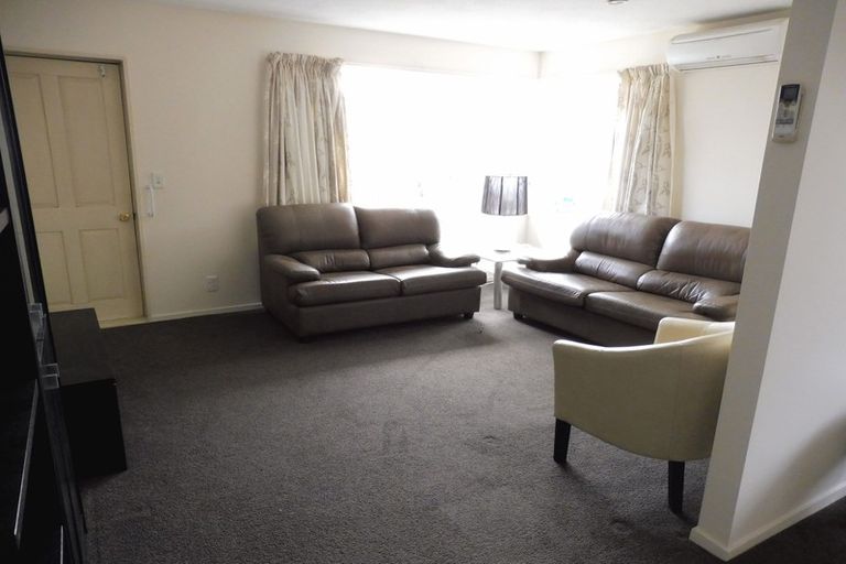 Photo of property in 2/24 Factory Road, Belfast, Christchurch, 8051