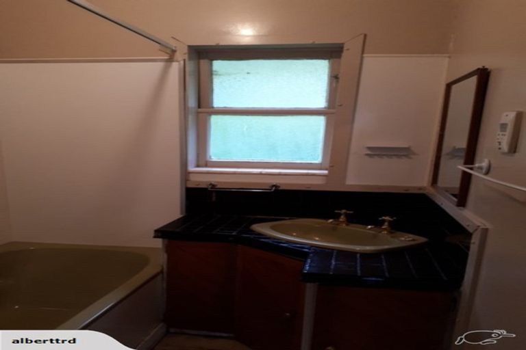 Photo of property in 7 Macbeth Street, Caversham, Dunedin, 9012