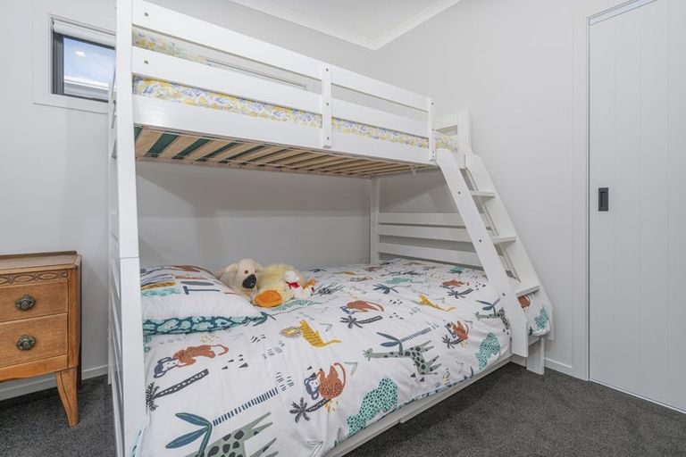 Photo of property in 34 Motukorure Parade, Cooks Beach, Whitianga, 3591