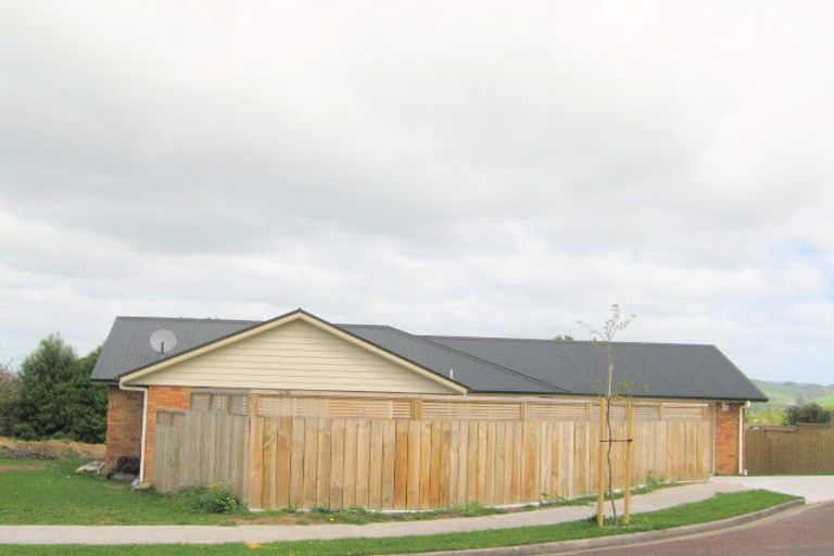 Photo of property in 18 Loveridge Place, Morrinsville, 3300