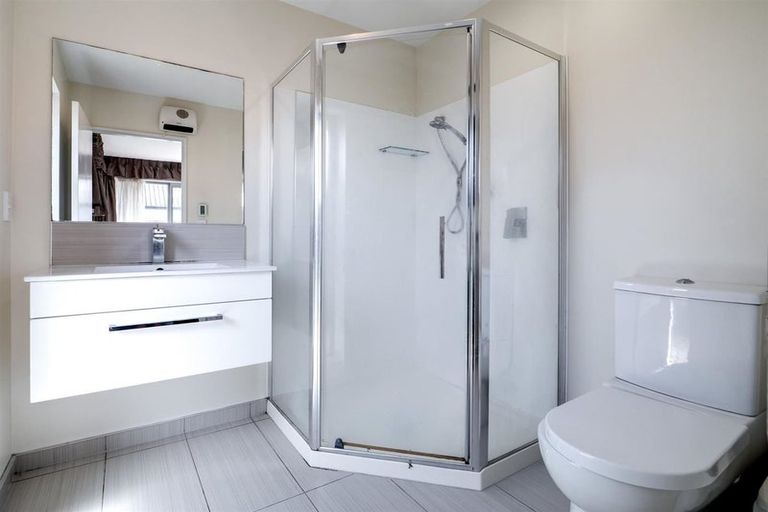 Photo of property in 38 Greenwich Street, Halswell, Christchurch, 8025