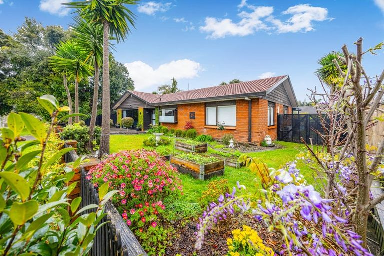 Photo of property in 36 Brylee Drive, Conifer Grove, Takanini, 2112