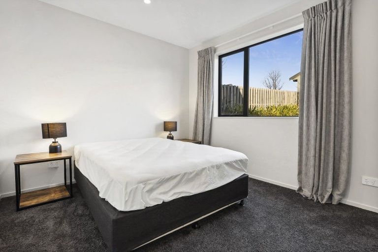 Photo of property in 25 Obelisk Street, Wanaka, 9305