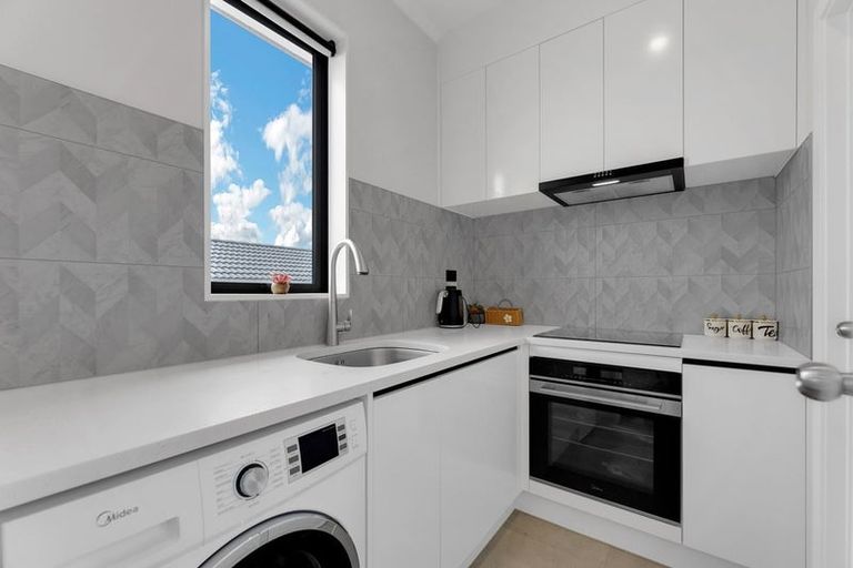 Photo of property in 4 Viv Green Place, Pokeno, 2402