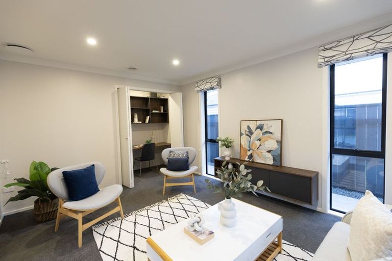 Photo of property in 121 Melksham Drive, Churton Park, Wellington, 6037