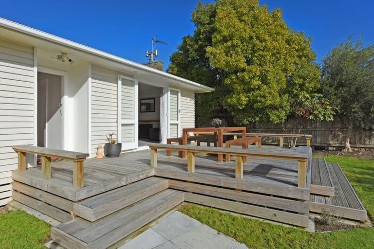 Photo of property in 43a Seddon Street, Wallaceville, Upper Hutt, 5018