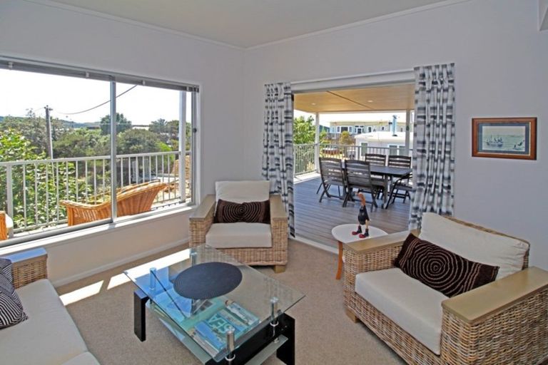 Photo of property in 4 Eveline Street, Mangawhai Heads, Mangawhai, 0505