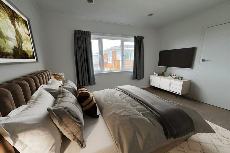 Photo of property in 1/56 Manuka Road, Glenfield, Auckland, 0629