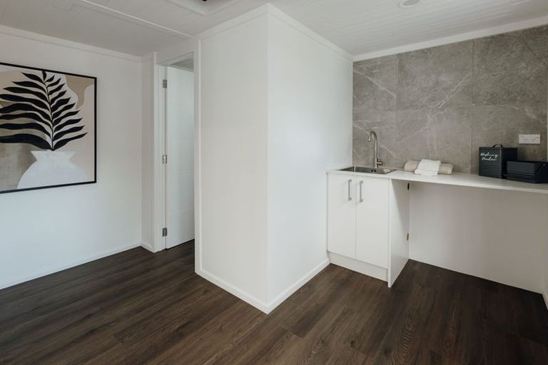 Photo of property in 66 Opawa Road, Waltham, Christchurch, 8023