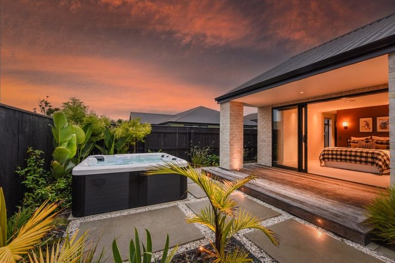 Photo of property in 5 Safre Place, Mapua, 7005