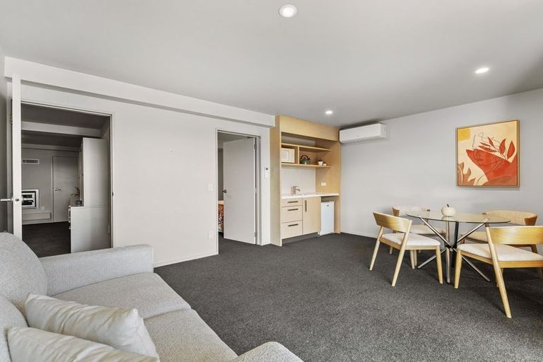 Photo of property in 174 Lake Terrace, Hilltop, Taupo, 3330
