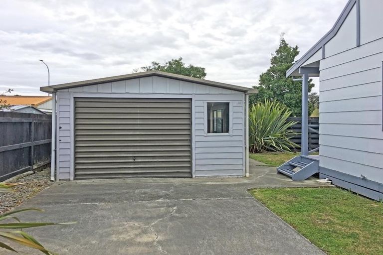Photo of property in 7 Peter Hall Drive, Kelvin Grove, Palmerston North, 4414