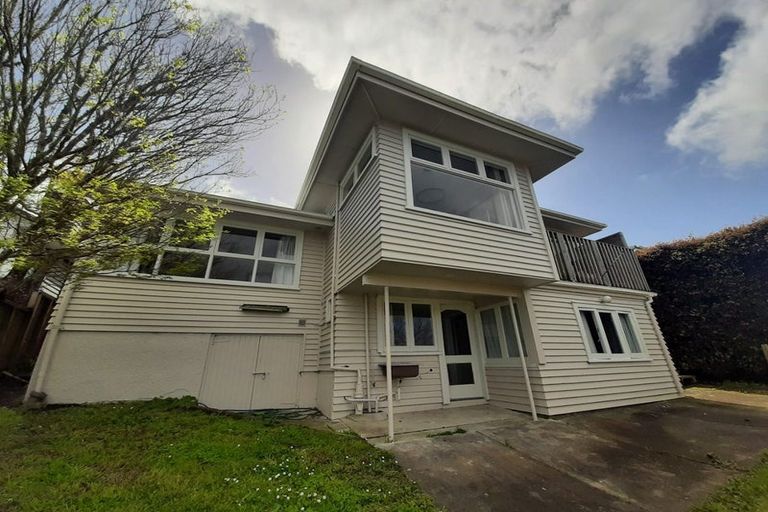 Photo of property in 232 Hillsborough Road, Hillsborough, Auckland, 1042