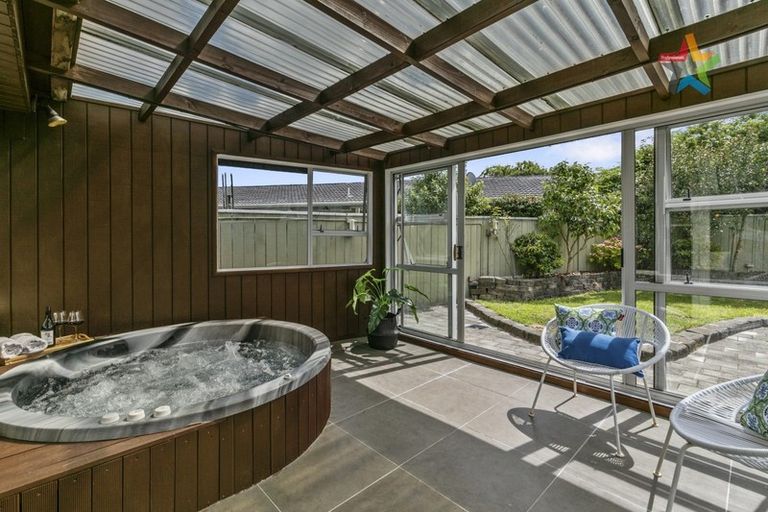 Photo of property in 82 Oxford Terrace, Epuni, Lower Hutt, 5011