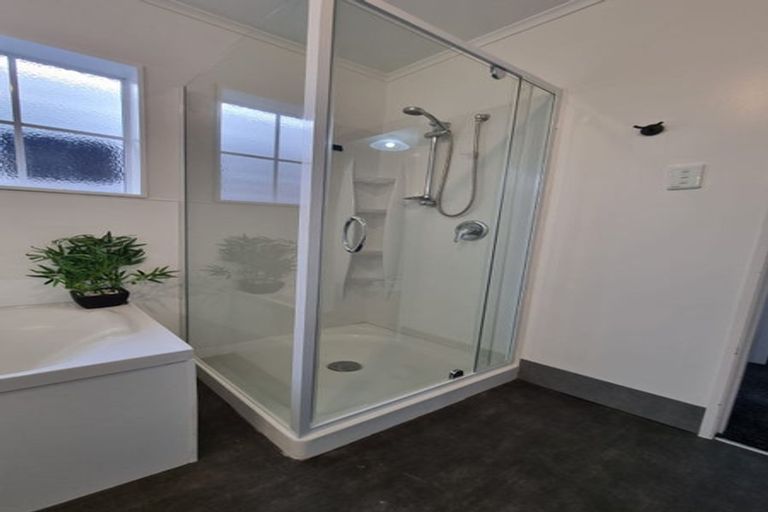 Photo of property in 22 Tumene Drive, Owhata, Rotorua, 3010