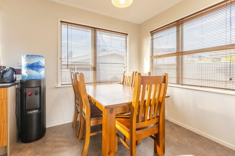 Photo of property in 48 Ranfurly Street, Tamatea, Napier, 4112