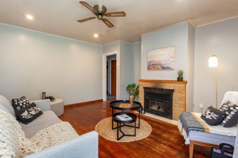 Photo of property in 24 Station Street, Tirau, 3410