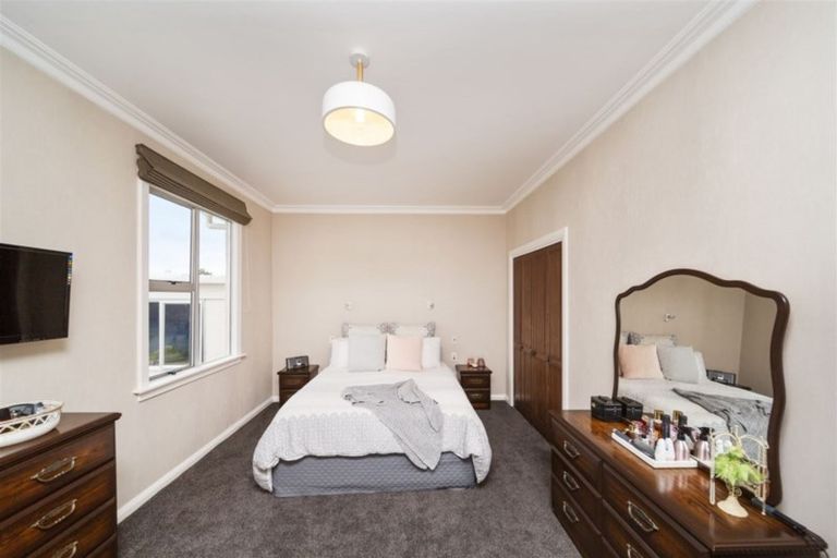 Photo of property in 14 Disraeli Street, Hawera, 4610