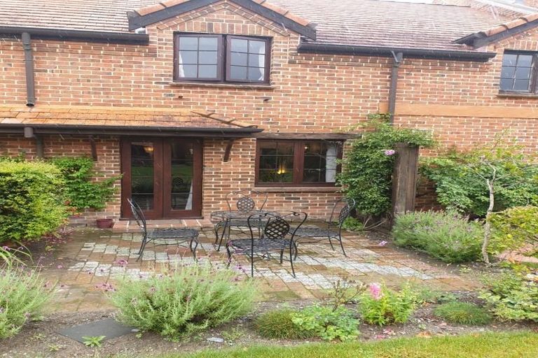 Photo of property in Village Green Cottages, 9/10 Quiet Woman Way, Monaco, Nelson, 7011