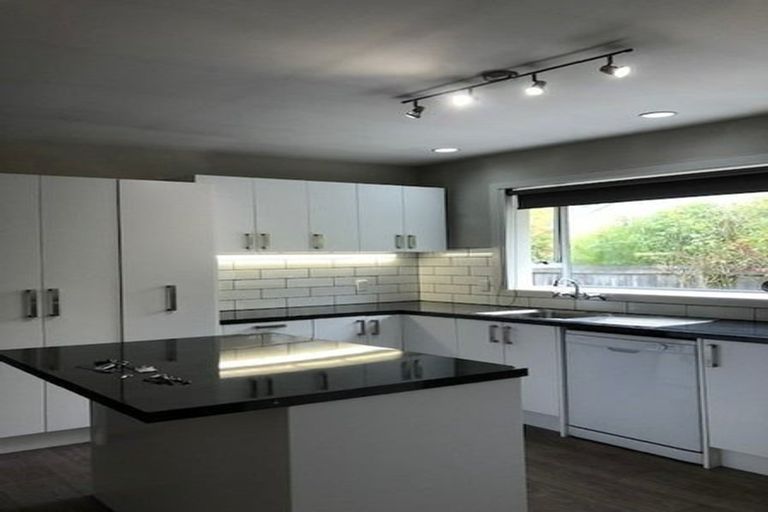 Photo of property in 39 Vagues Road, Northcote, Christchurch, 8052